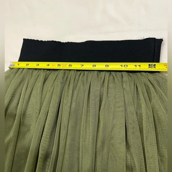 Twenty One Olive Green Tulle Midi Skirt wide waste band with lining size M/M - Picture 5 of 8